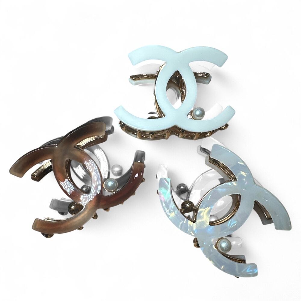 Hair clips